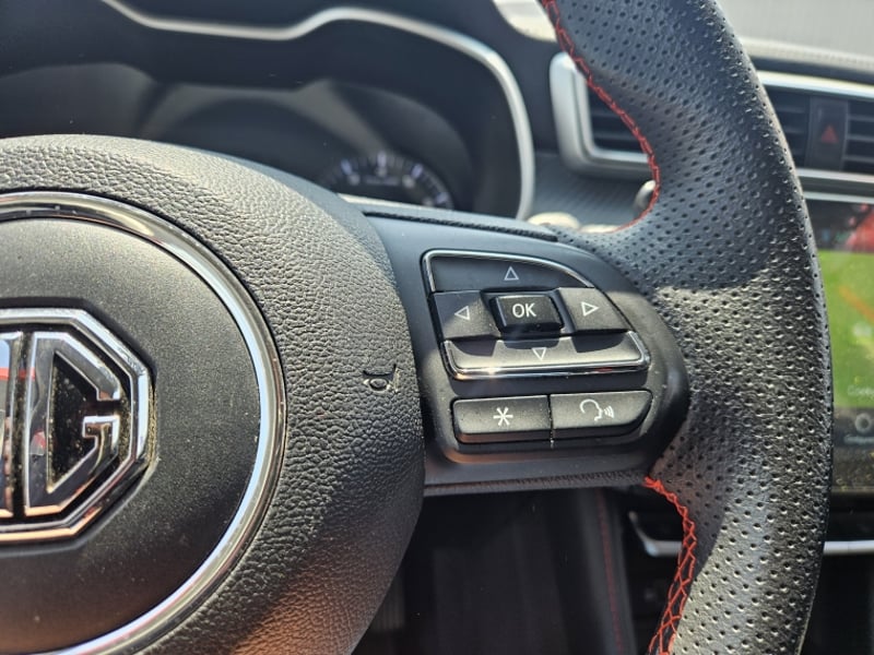 MG Zx 1.5 2024 - Imagen 17 de 20
