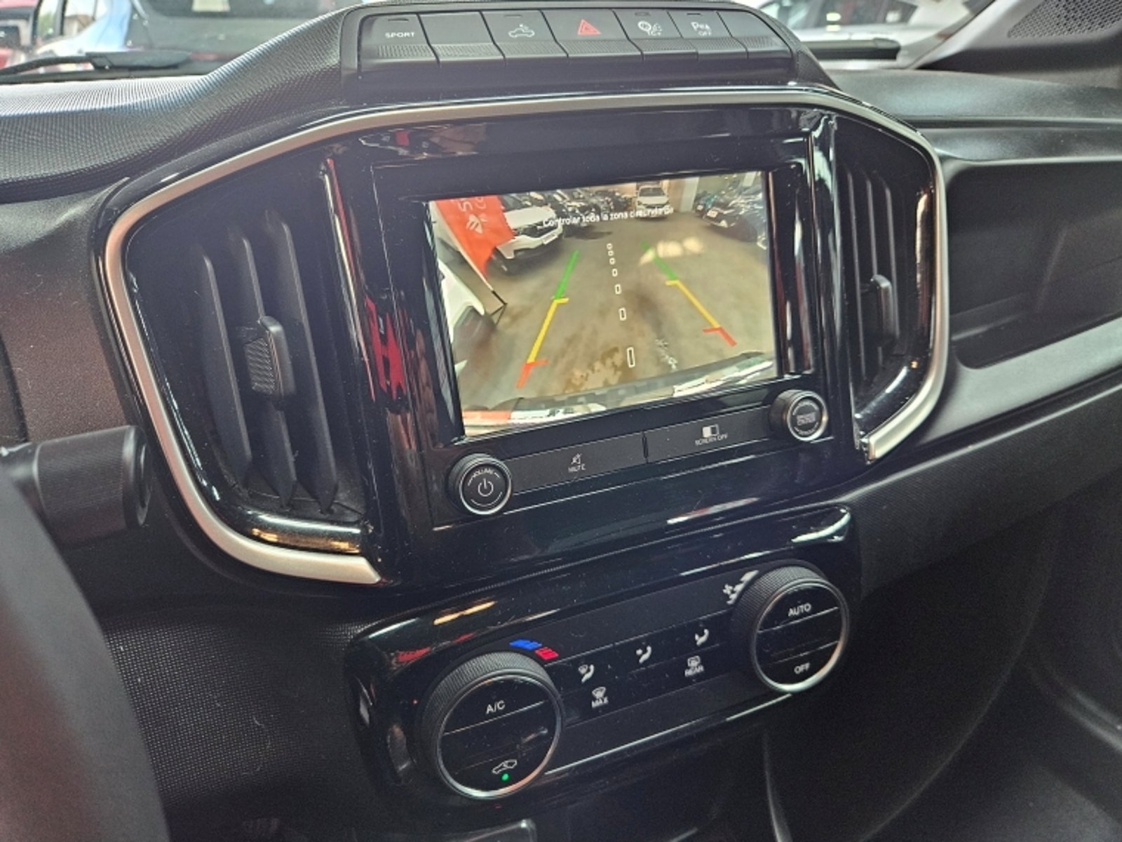 RAM 700 Laramie Cd 1.3 Aut 2024 - Imagen 17 de 20