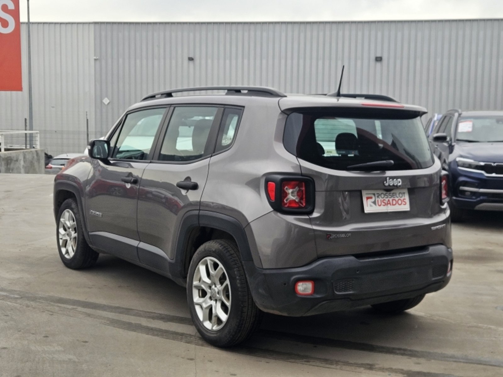 Jeep Renegade Sport 1.8 2019 - Imagen 6 de 20