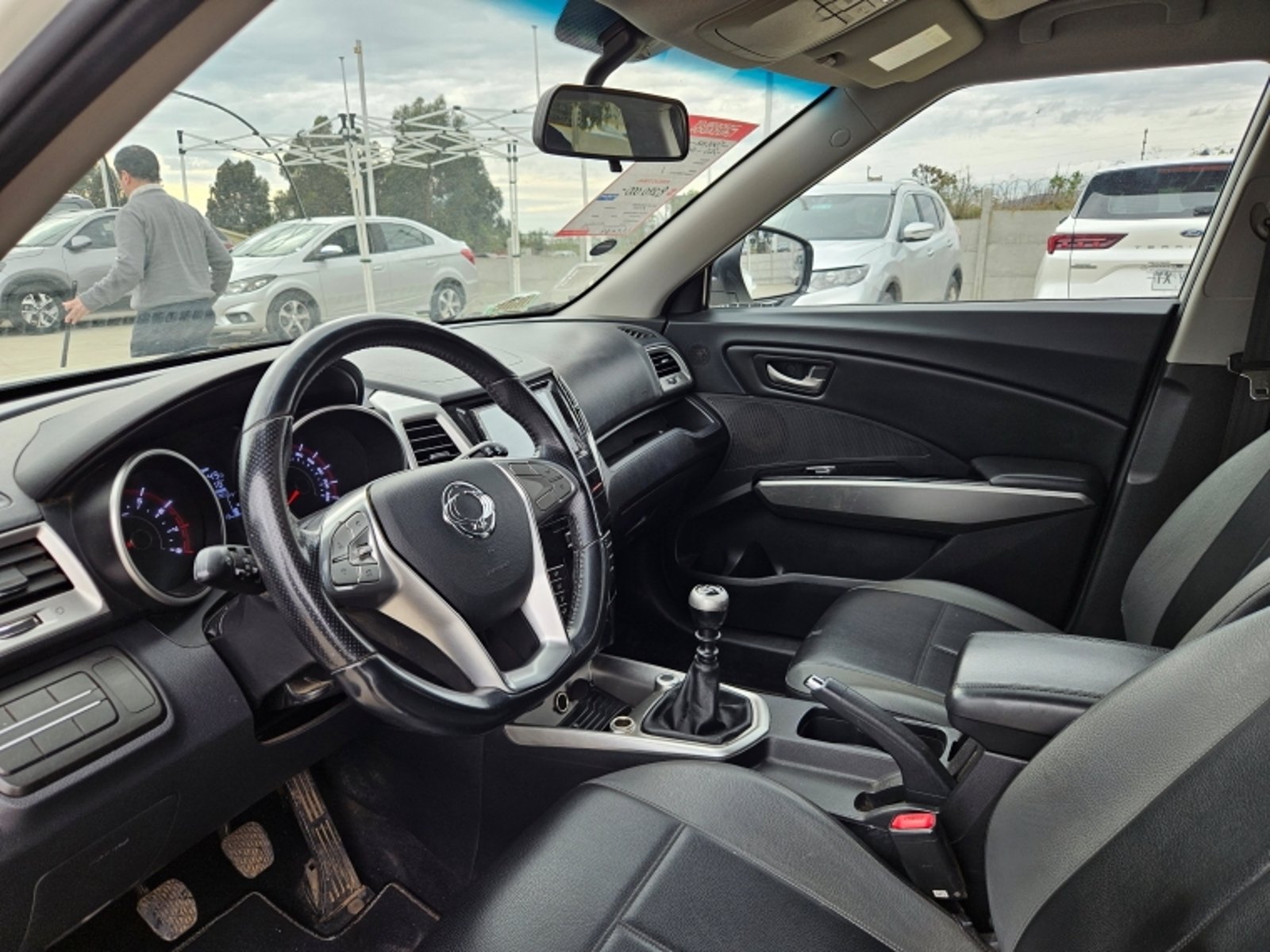 SsangYong Tivoli 1.6 2020 - Imagen 12 de 20