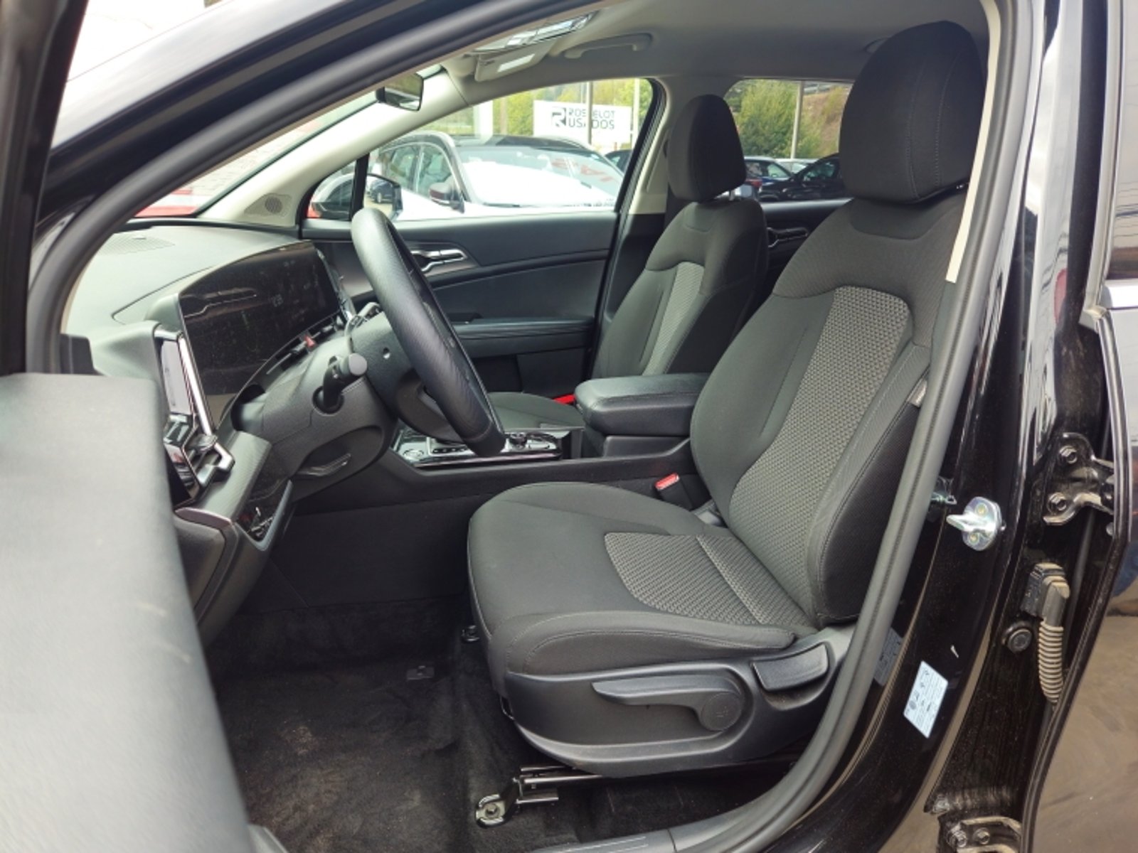 KIA Sportage Ex 2.0 Aut 2023 - Imagen 15 de 20