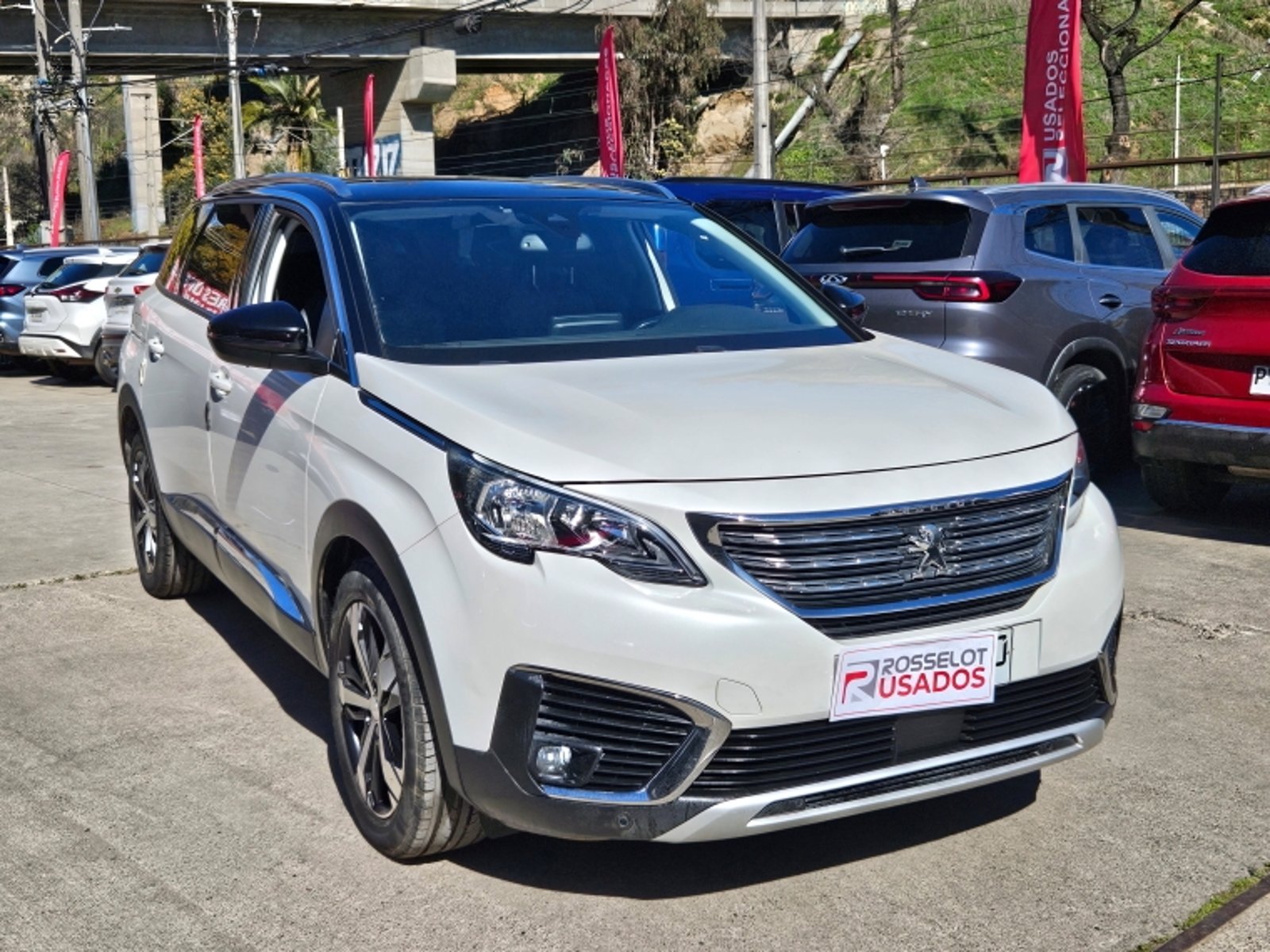 Peugeot 5008 Allure Bluehdi 1.5 Aut 2020 - Foto 4 de 15
