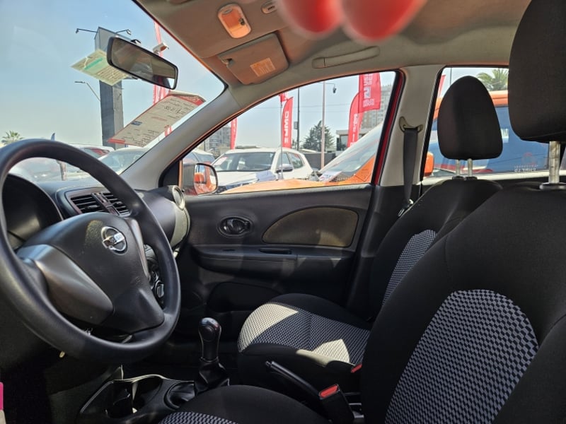 Nissan March K13 Hb 1.6 2021 - Imagen 15 de 20