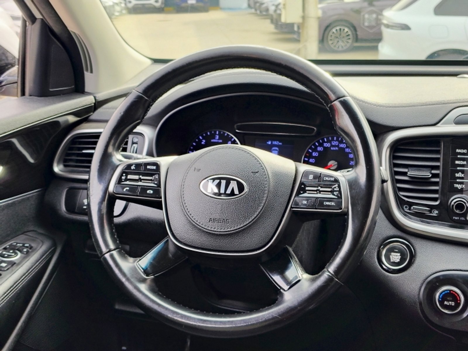 KIA Sorento Ex 2.2 Aut 2018 - Imagen 11 de 20