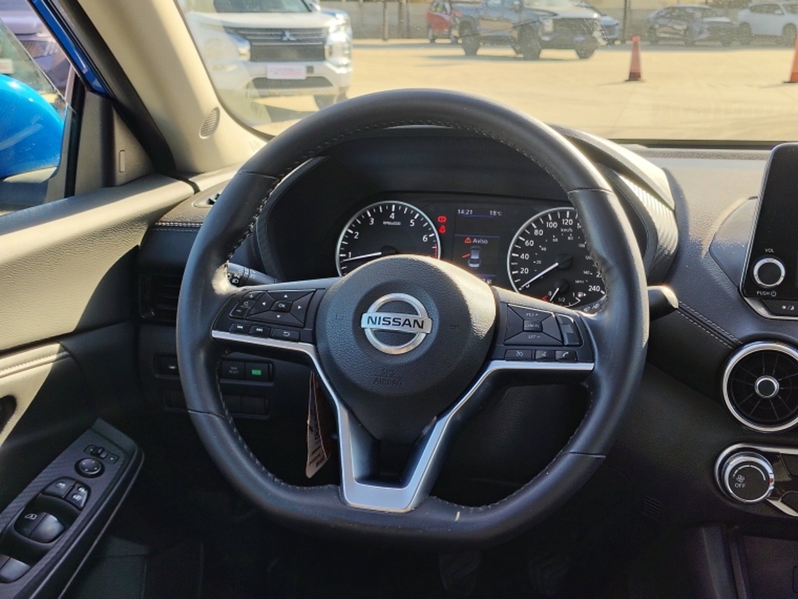 NISSAN Sentra 2.0 Mec 4x2 2021 - Imagen 11 de 20