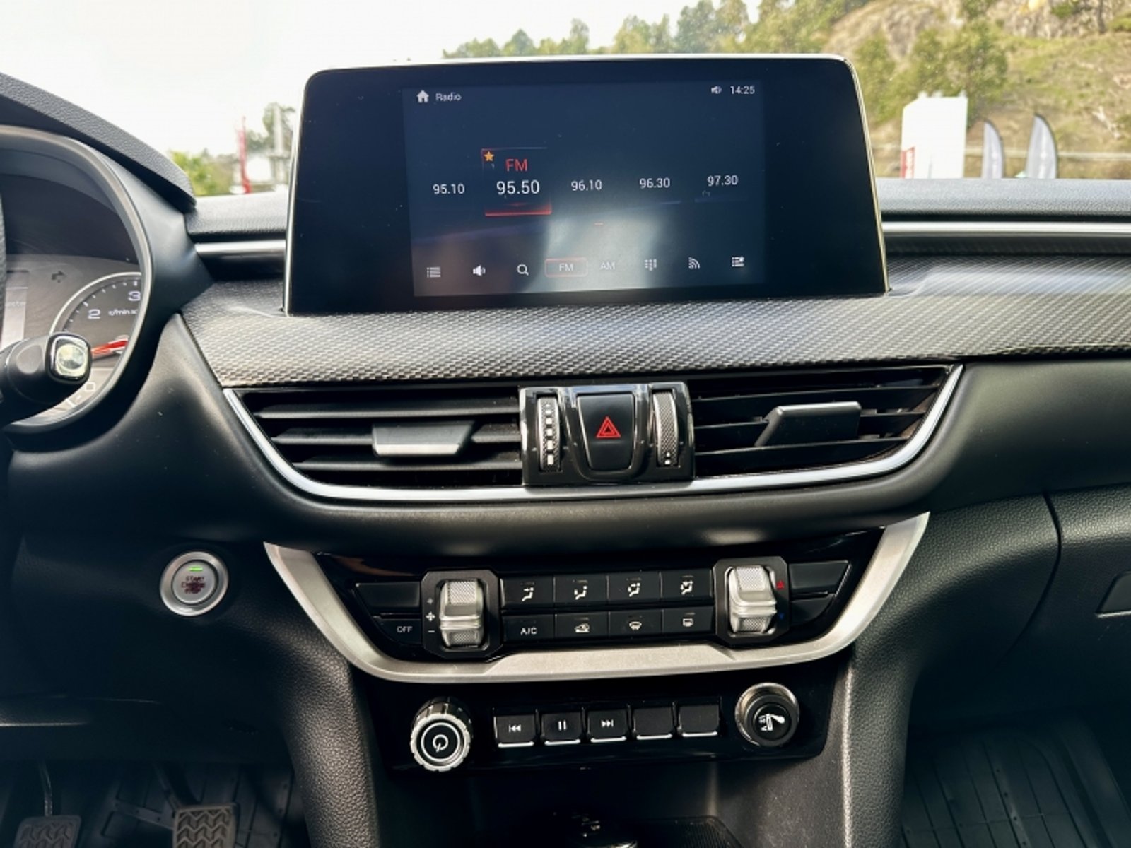 FOTON G7 Dcab 4x4 2.0 2023 - Imagen 13 de 20