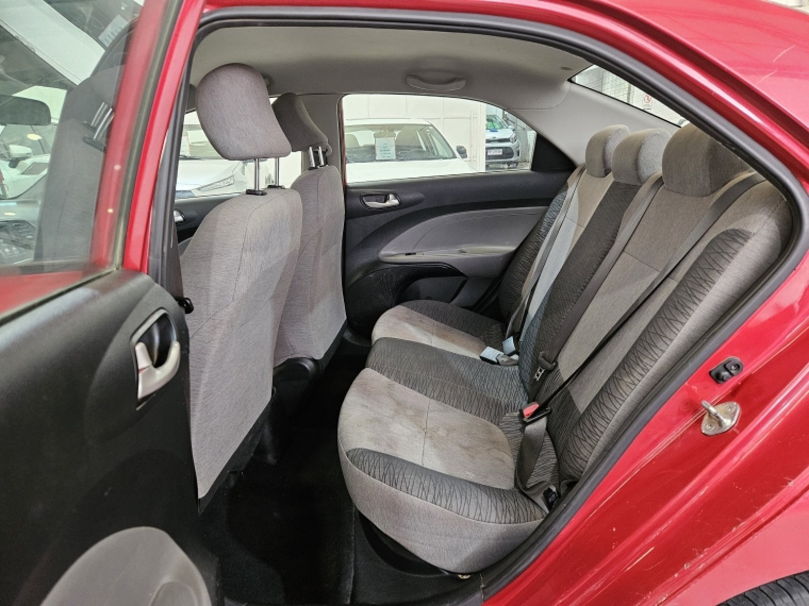 Kia Soluto Mpi 1.4 2023 - Imagen 8 de 20