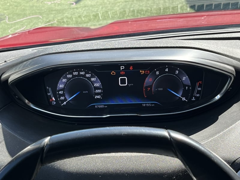 Peugeot 3008 Thp 165hp 1.6 Aut 2020 - Imagen 16 de 20