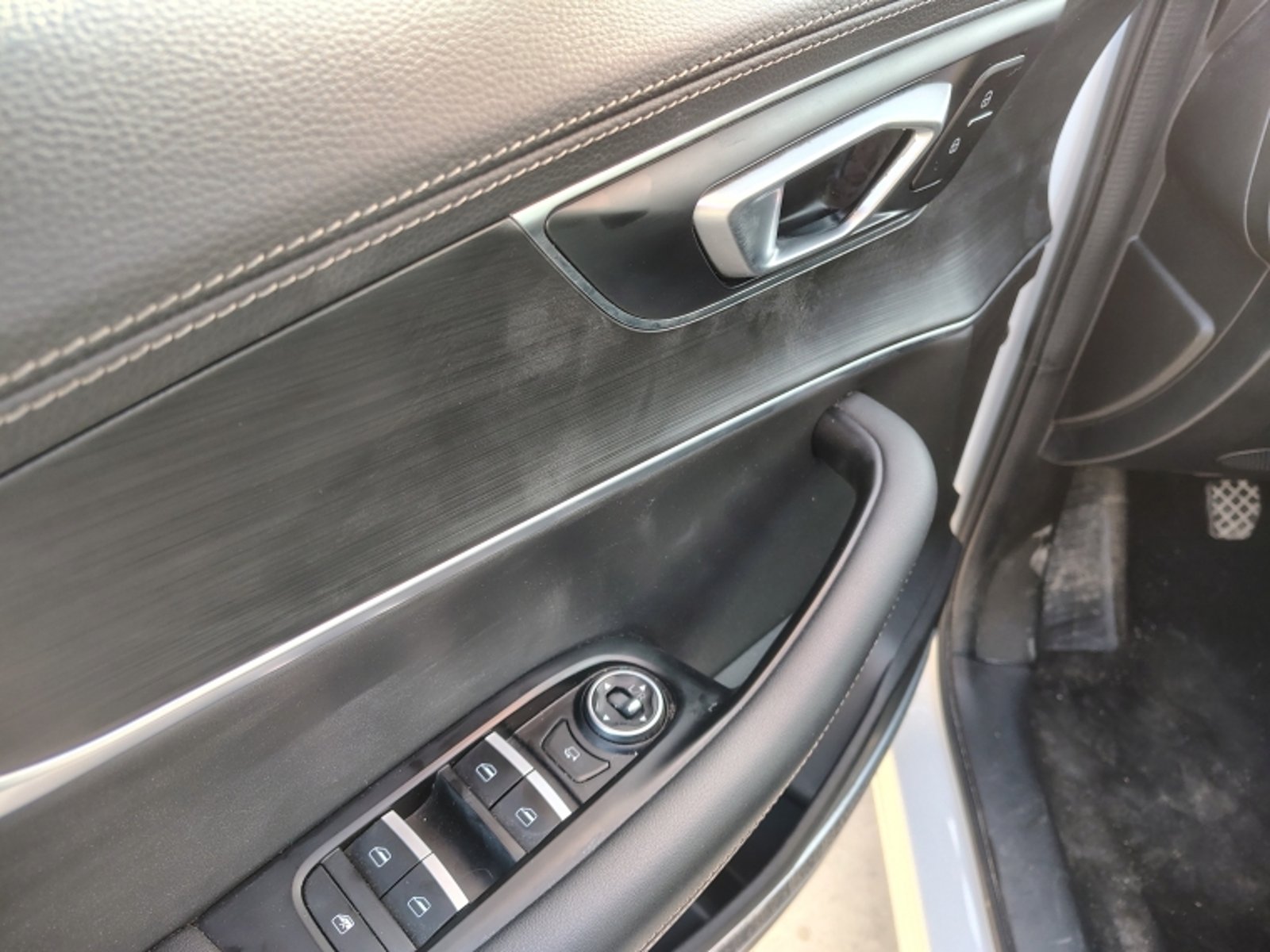 CHERY Tiggo 8 1.5 2021 - Imagen 9 de 20