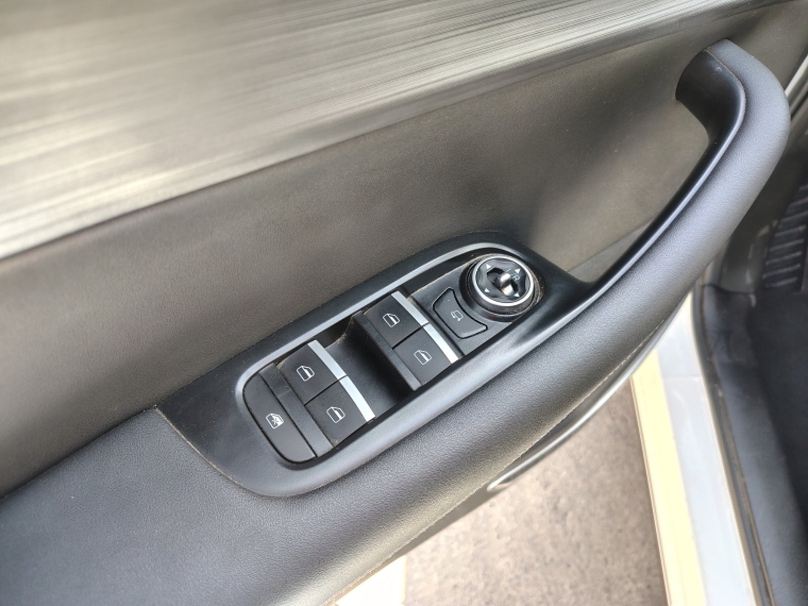 CHERY Tiggo 7 Pro Tiggo 7 Glx Cvt Pro 1.5 Aut 2024 - Imagen 14 de 20