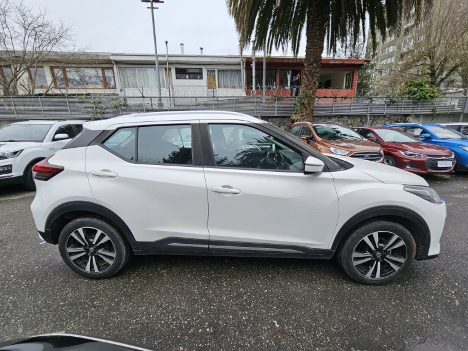 Nissan Kicks 1.6 At 2021 - Imagen 4 de 20