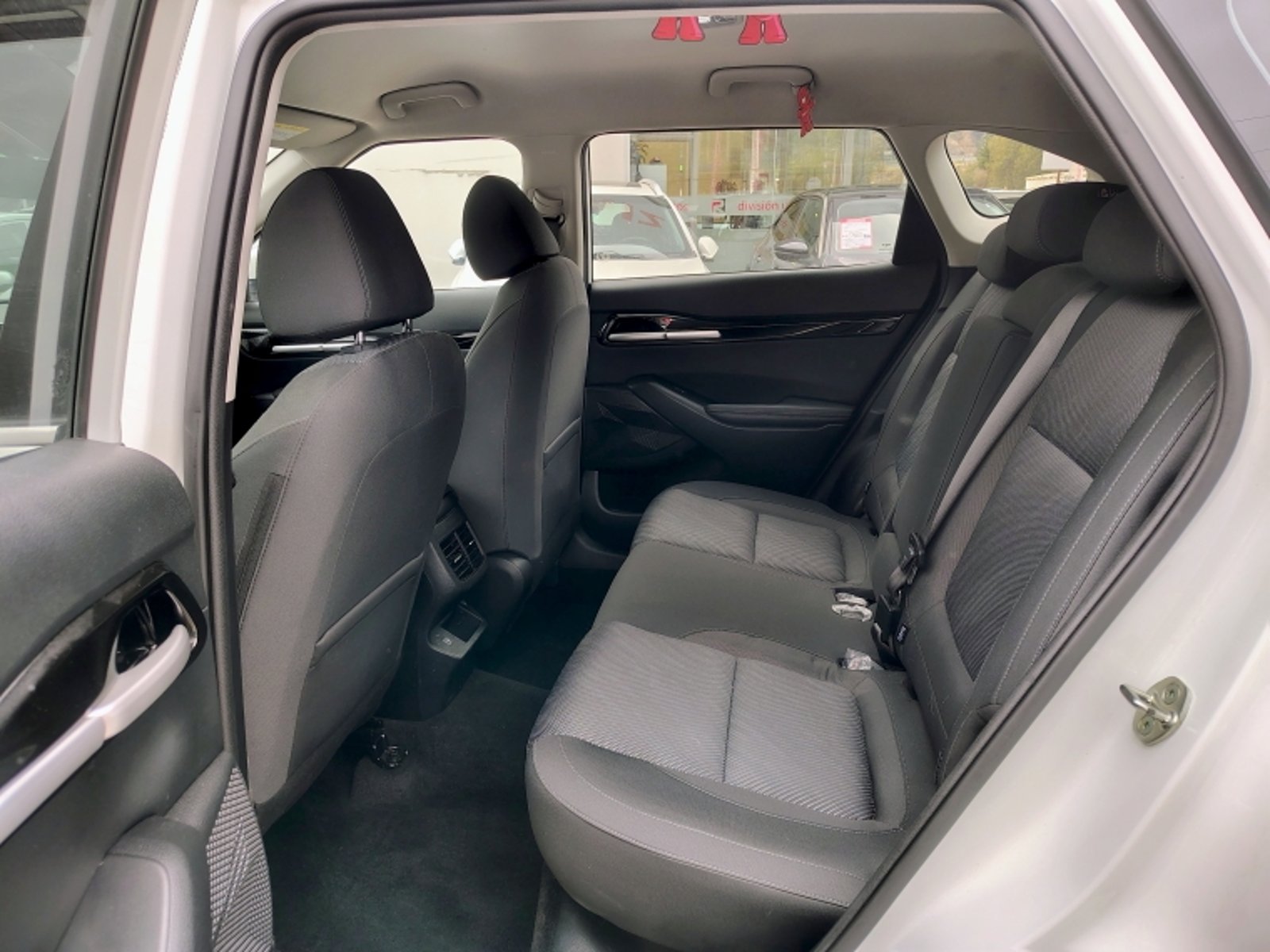 KIA Seltos Ex 1.5l 6mt 2024 - Imagen 5 de 19