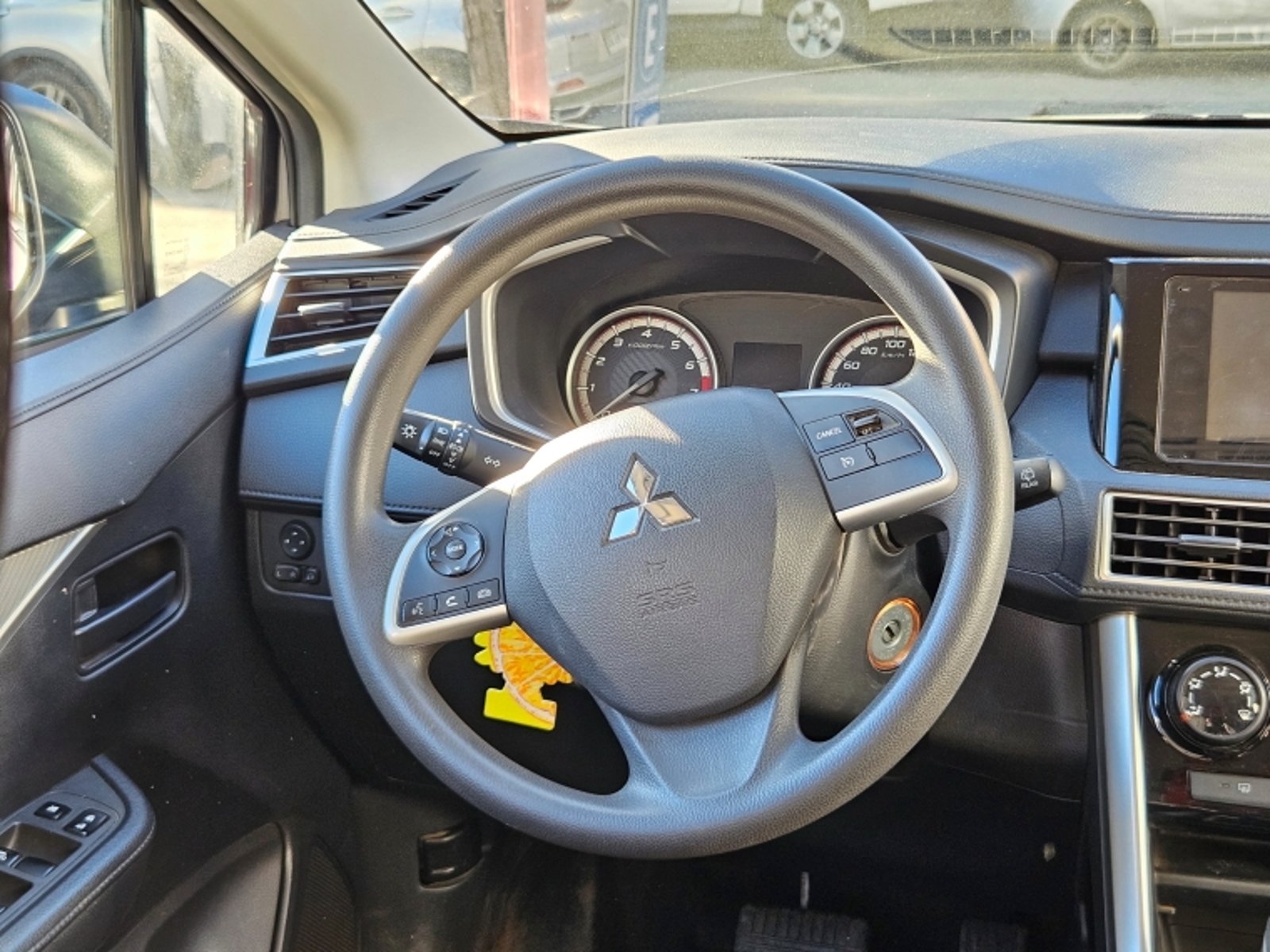 Mitsubishi Xpander Glx 1.5 Aut 2024 - Imagen 12 de 20