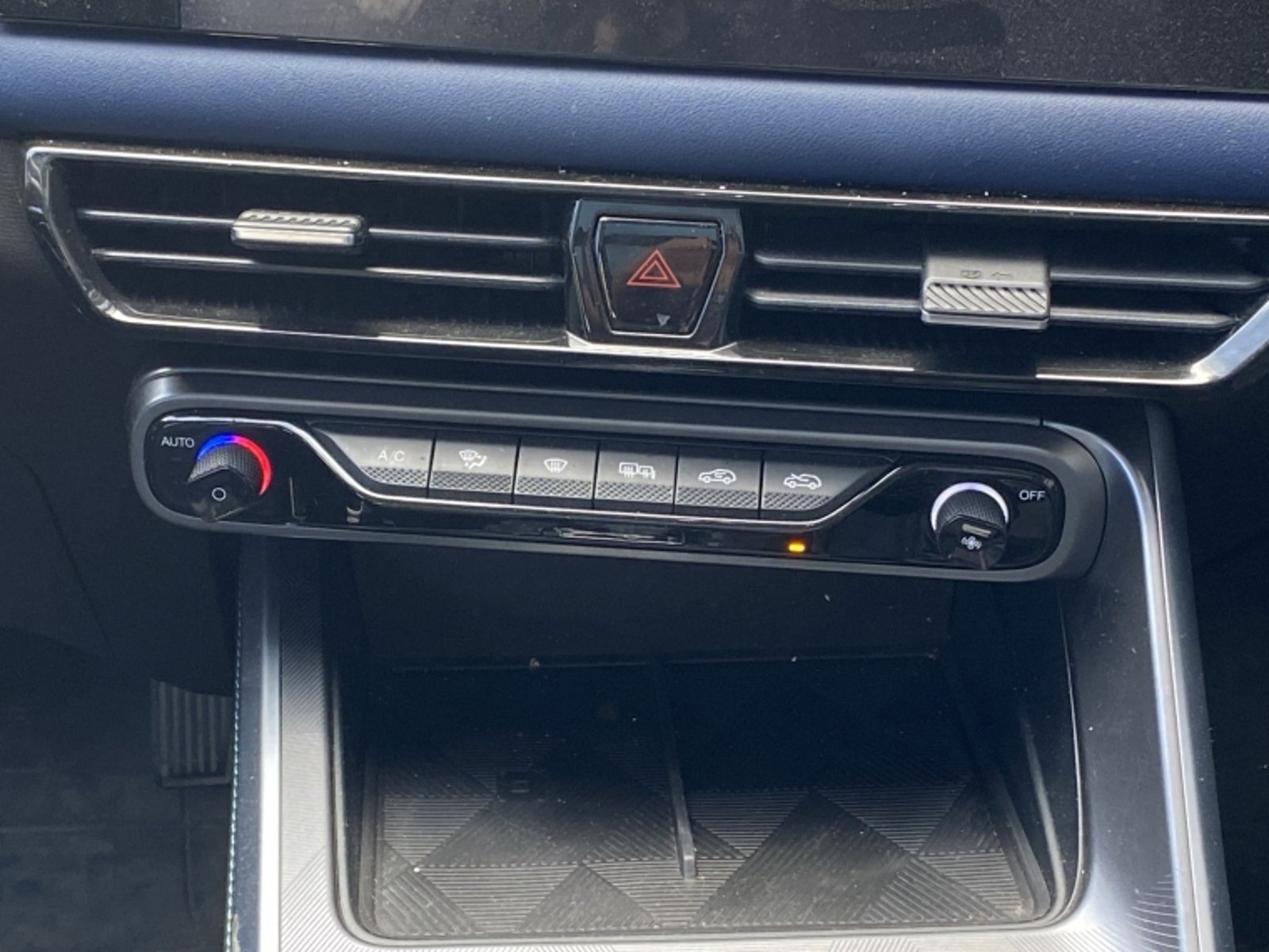GAC Motor Emzoom 1.5 Aut 2025 - Imagen 13 de 20