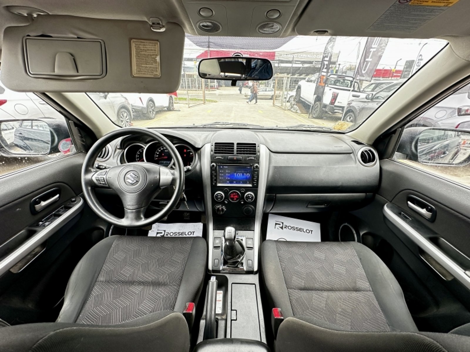SUZUKI GRAND NOMADE Gran Nomade Glx Sport 4x4 2.4 2018 - Imagen 17 de 19