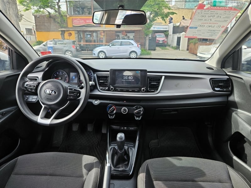 Kia Rio 5 Ex 1.4 2019 - Imagen 6 de 19