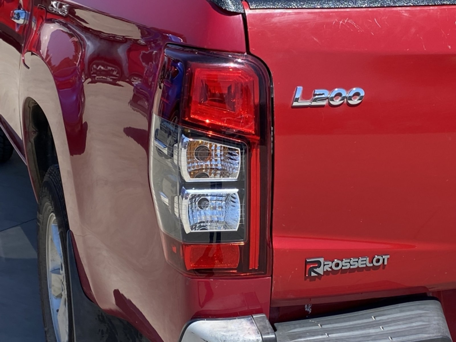 MITSUBISHI L200 D/c 2.4 Katana Cr 4x2 2021 - Imagen 7 de 20