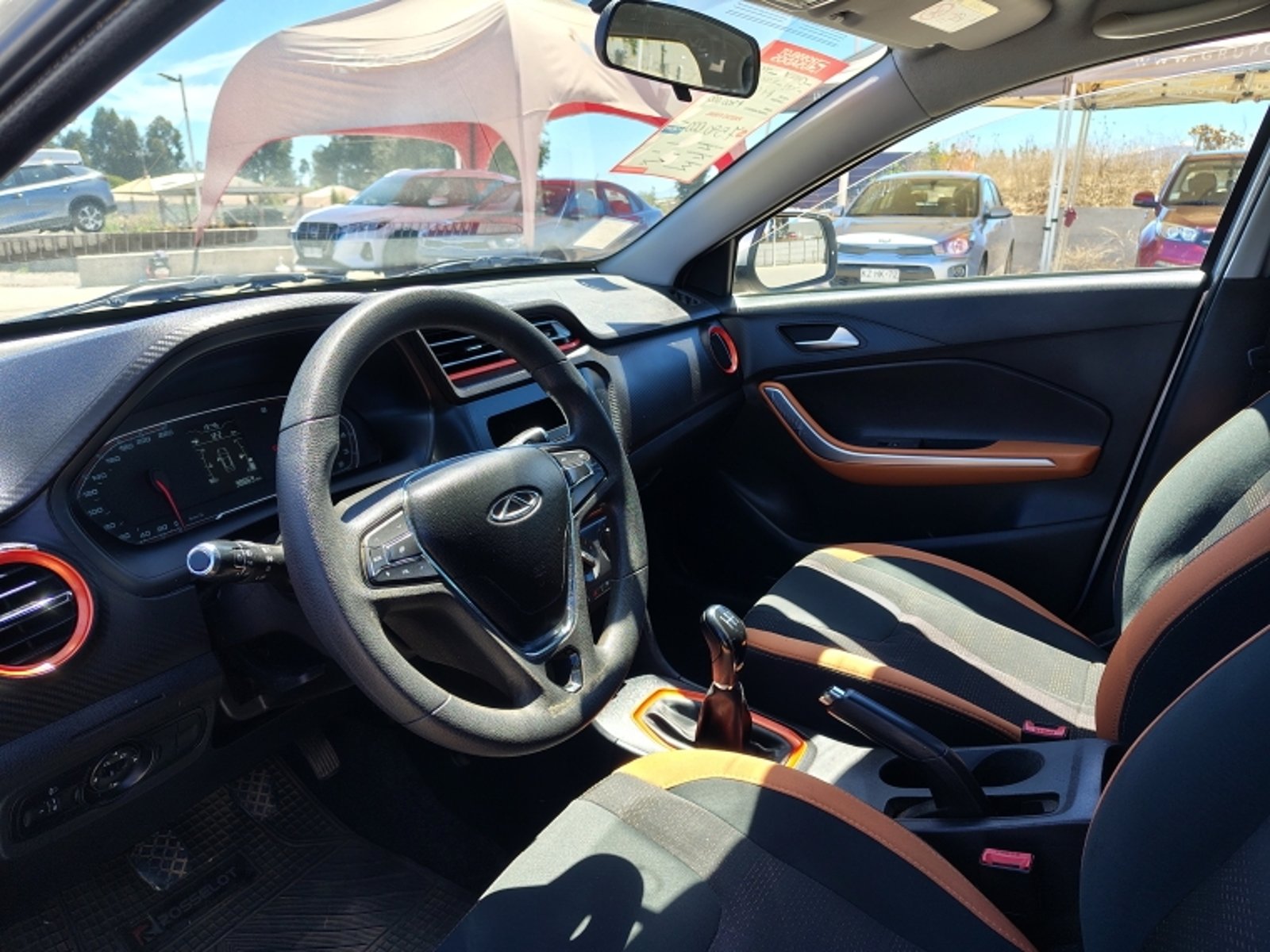 CHERY Tiggo 2 1.5 2023 - Imagen 12 de 19