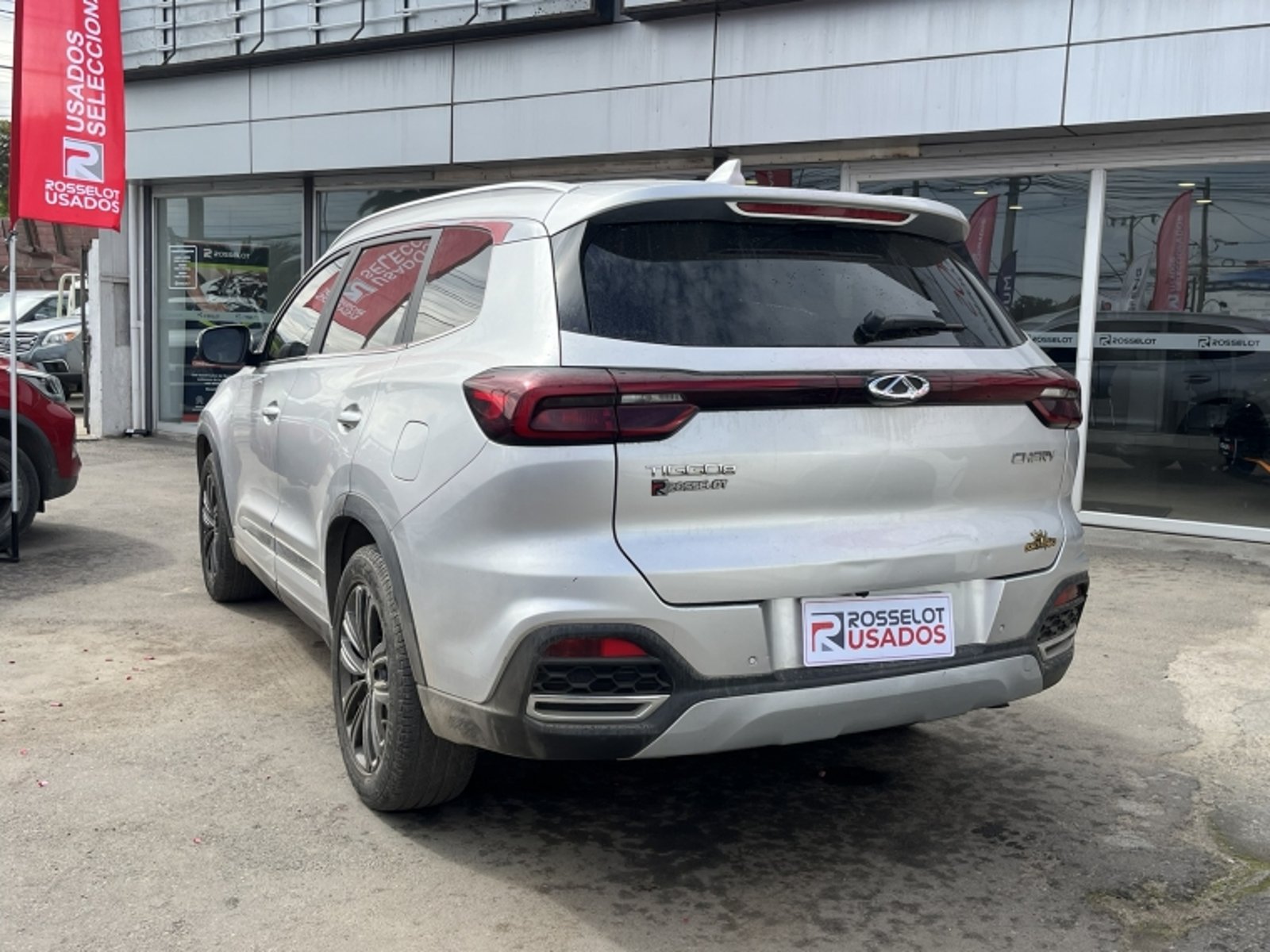 Chery Tiggo 8 1.5 2022 - Foto 3 de 20