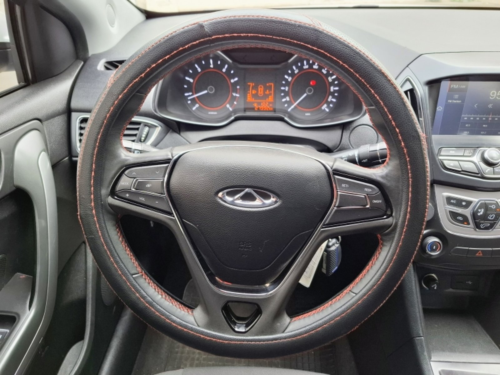 CHERY Arrizo 5 1.5 2022 - Imagen 9 de 20