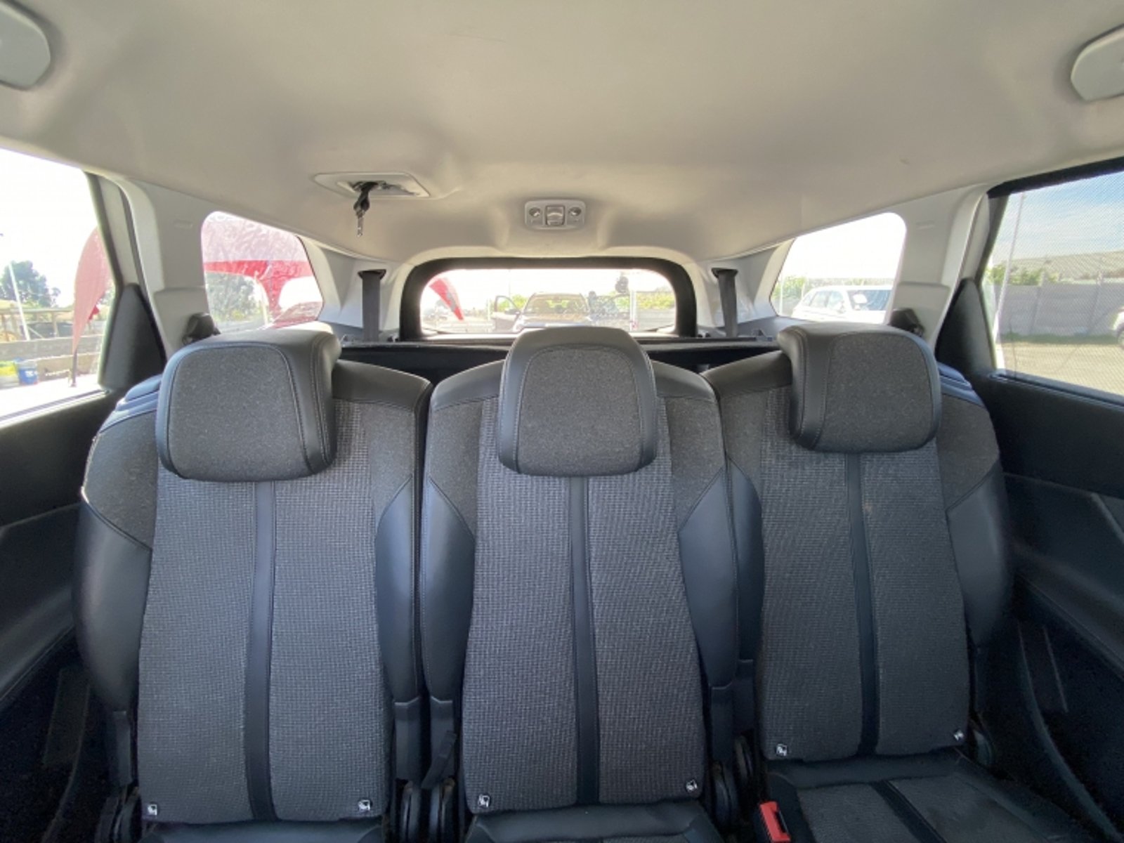 PEUGEOT 5008 Bluehdi 130 1.5 Aut 2021 - Imagen 20 de 20