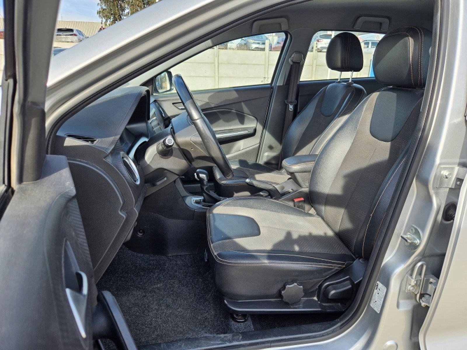 Chery Tiggo 2 Gls Cvt 1.5 Euro 6b 2024 - Imagen 14 de 20