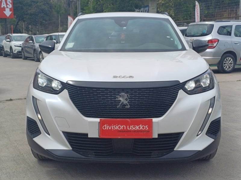 Peugeot 2008 Puretech 130 1.2 2023 - Imagen 3 de 19