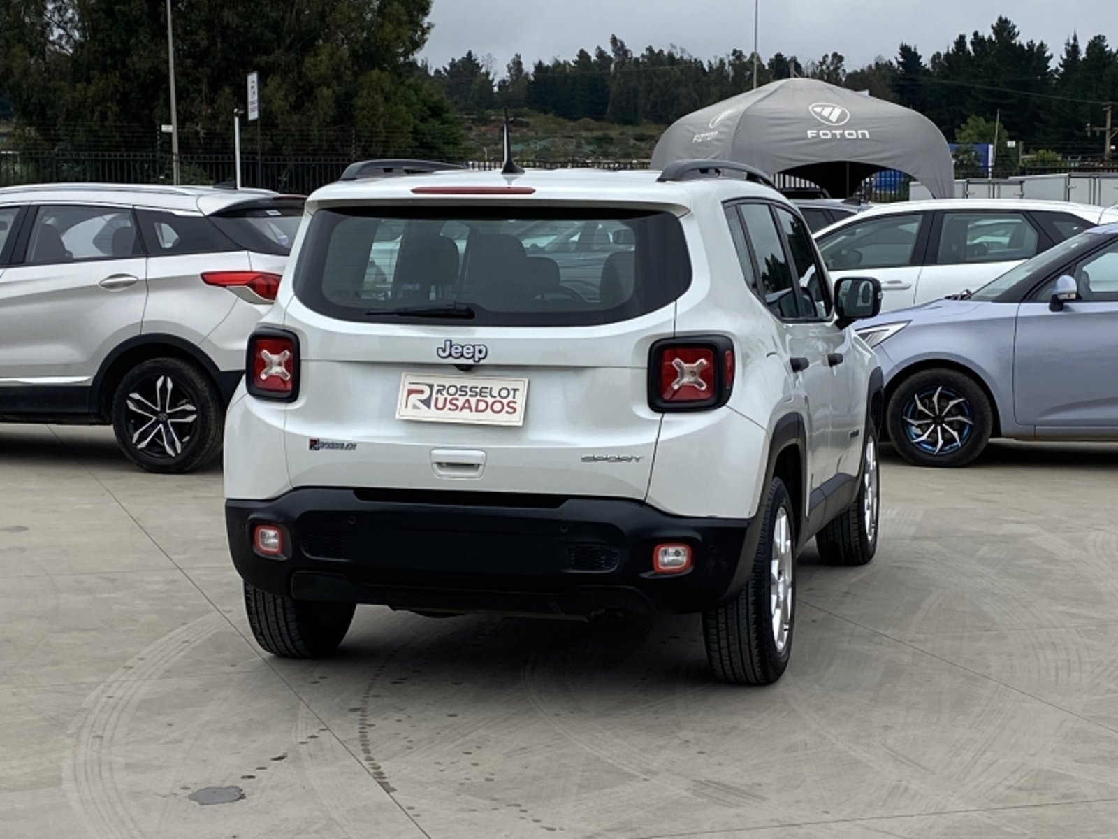 Jeep Renegade Sport 1.8 2022 - Foto 4 de 20