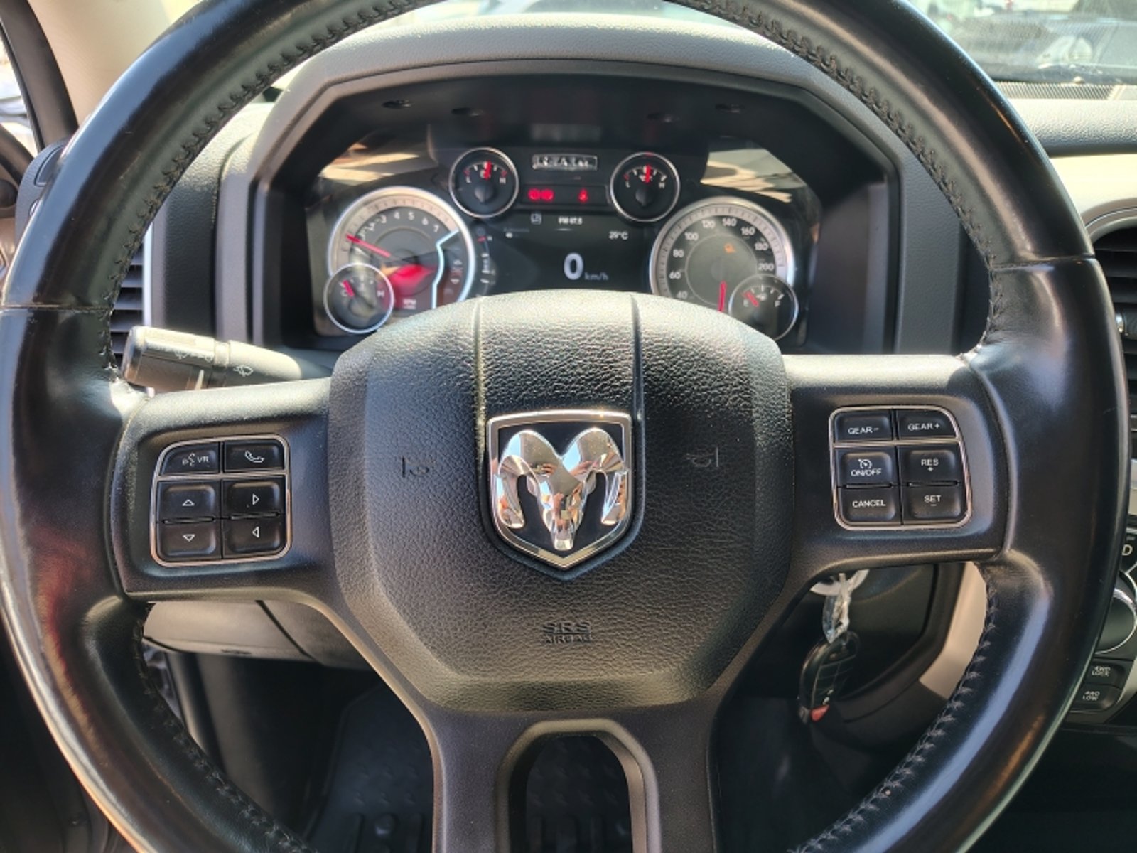 RAM 1500 4x4 3.6 2019 - Imagen 14 de 18