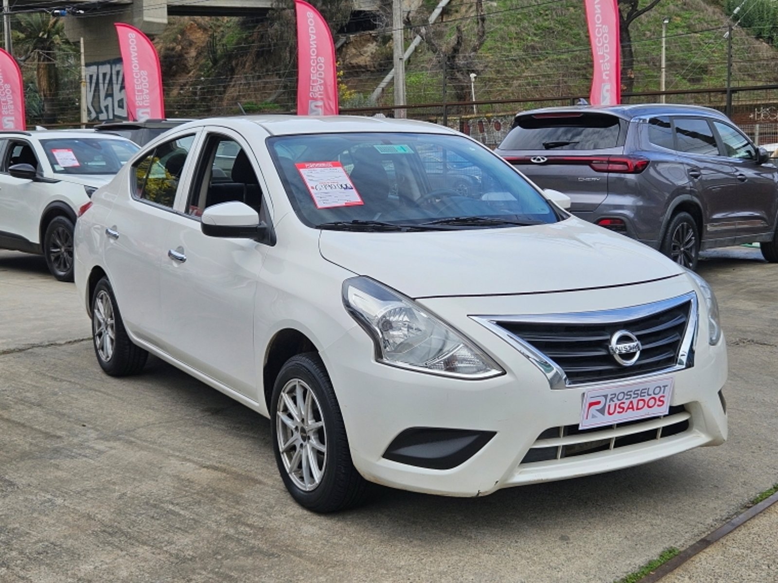 Nissan Versa 1.6 2018 - Foto 4 de 20