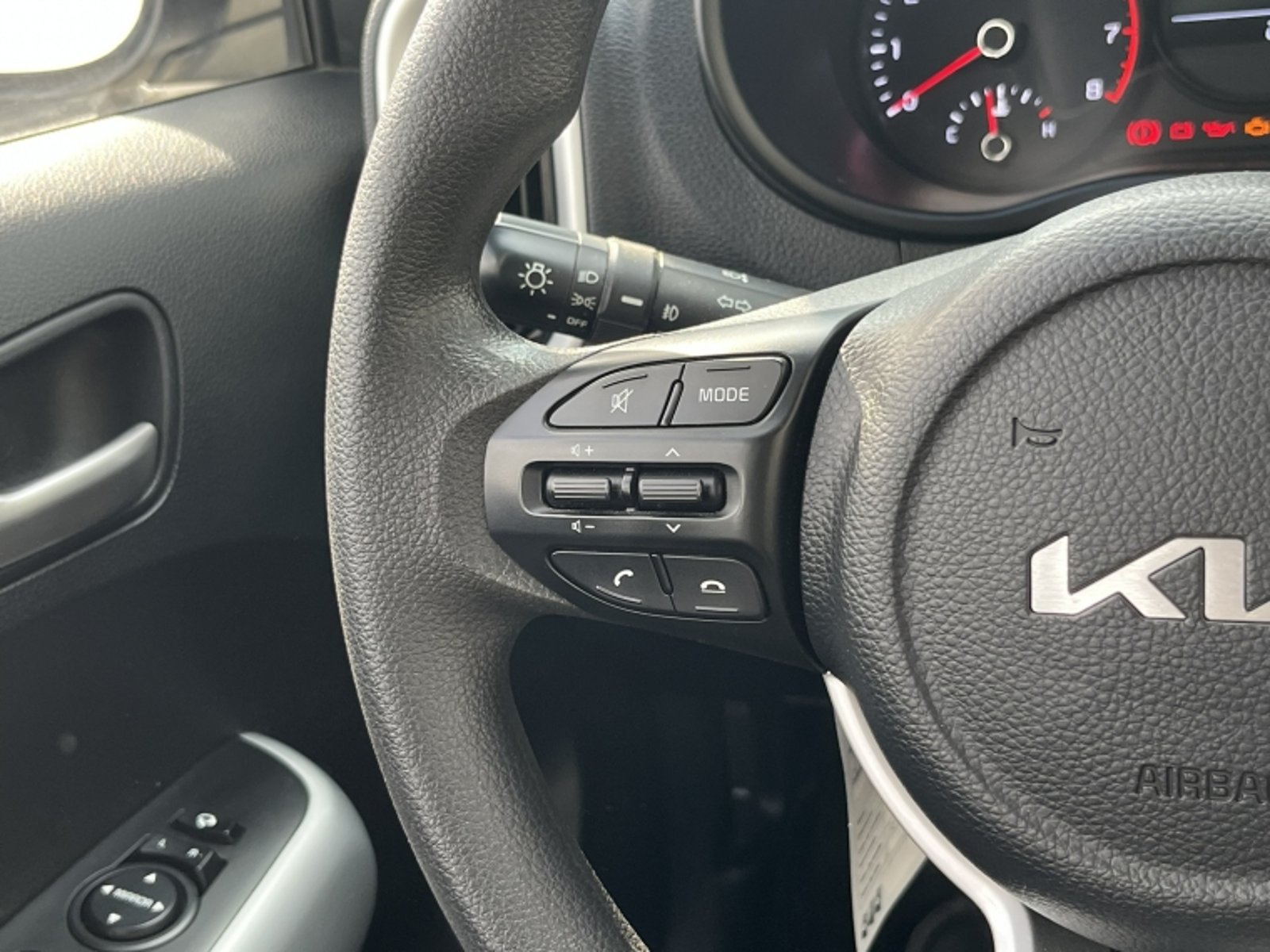 KIA Morning Mpi 1.2 Aut 2024 - Imagen 18 de 20