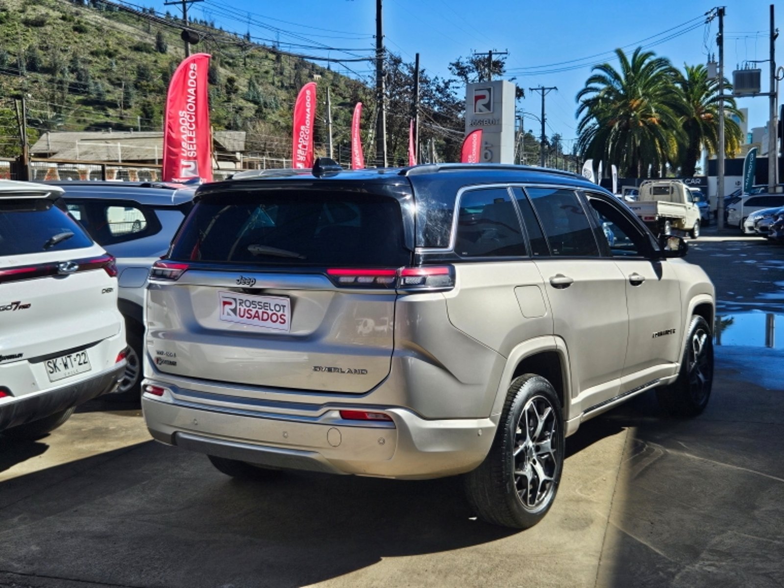 Jeep Commander Overland 4x4 2.0 Aut 2023 - Imagen 5 de 20