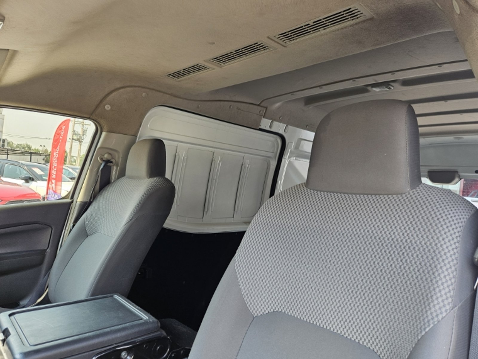 NISSAN Urvan 4x2 2.5 2023 - Imagen 15 de 20