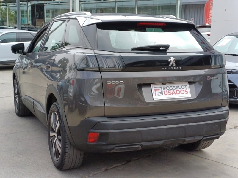 Peugeot 3008 Puretech 1.2l 2022 - Imagen 7 de 20