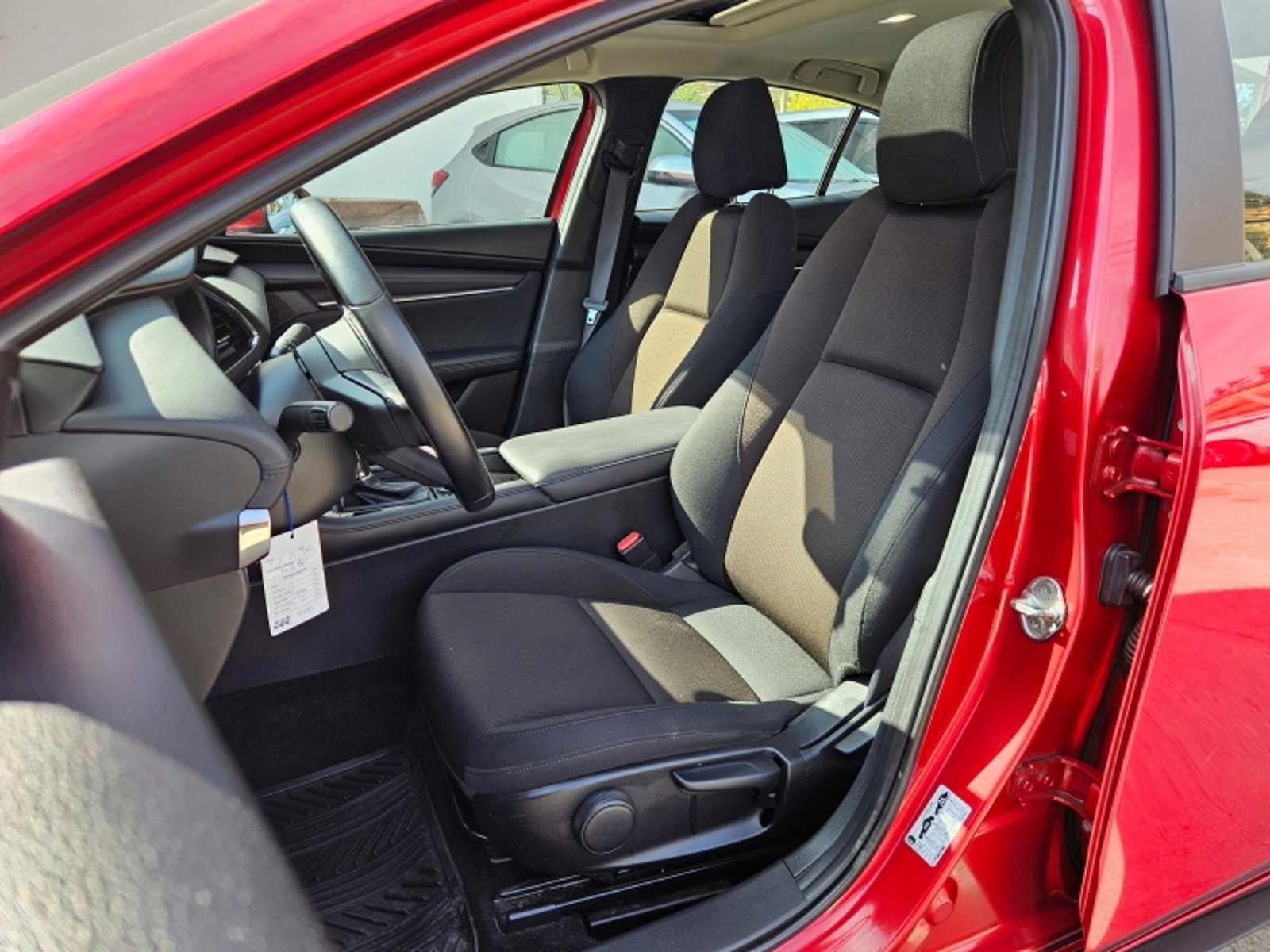 Mazda 3 sedan All New 3 2.0 Aut 2022 - Imagen 11 de 19