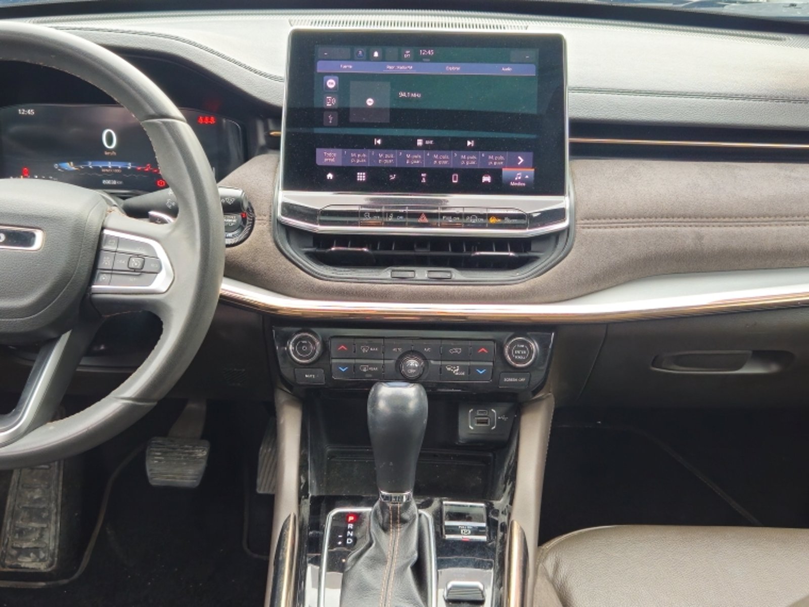 JEEP Commander Overland 4x4 2.0 Aut 2022 - Imagen 11 de 20