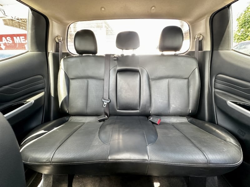 Mitsubishi L200 Dakar Hp 4x4 2.4 2023 - Imagen 18 de 19
