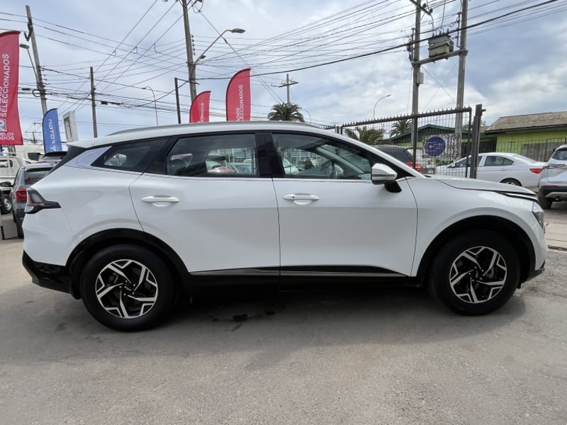 Kia Sportage Ex 2.0 Aut 2023 - Imagen 8 de 20