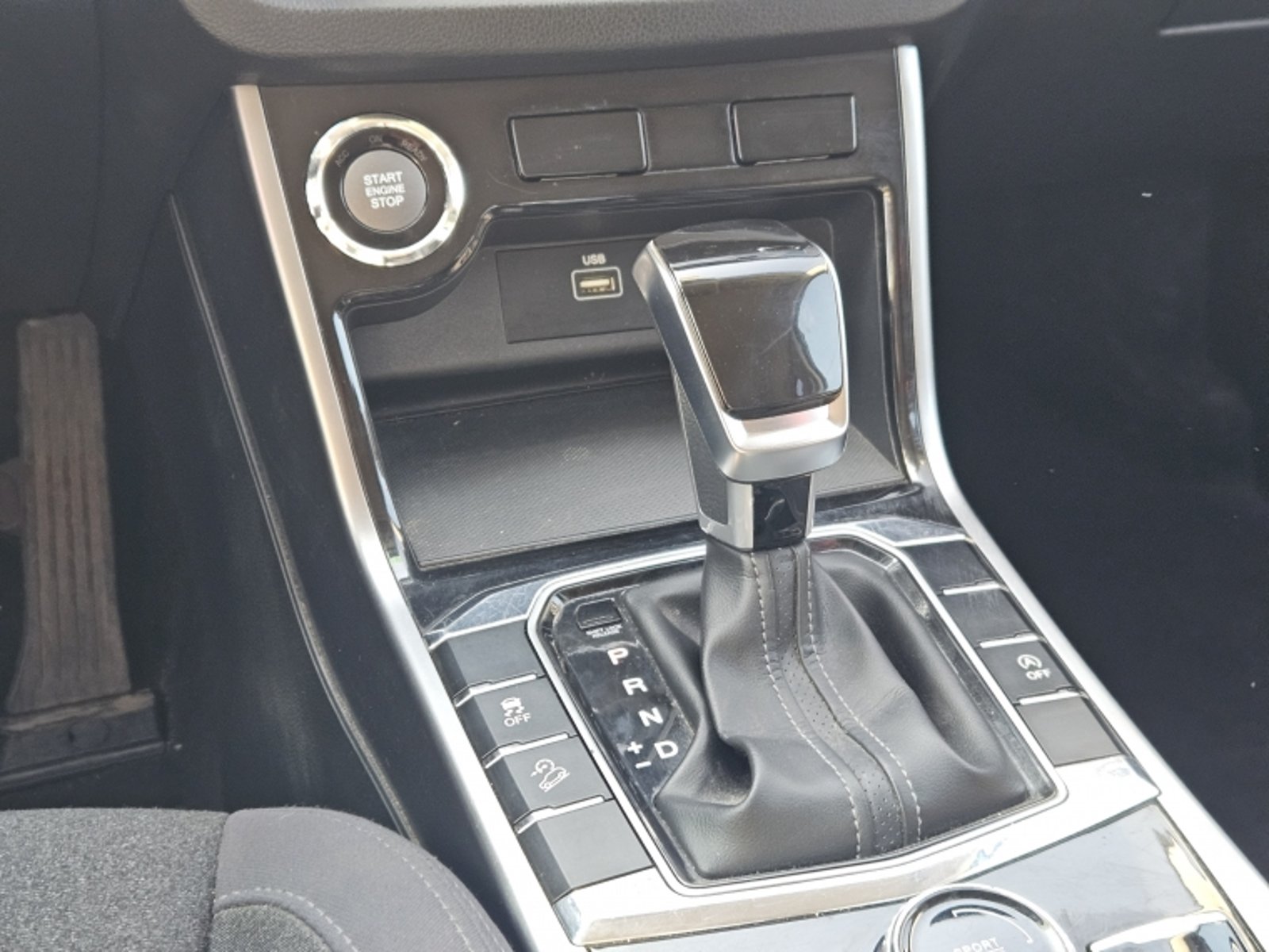 SSANGYONG KORANDO New Korando 4x2 1.6 At - Cd211 2023 - Imagen 12 de 20