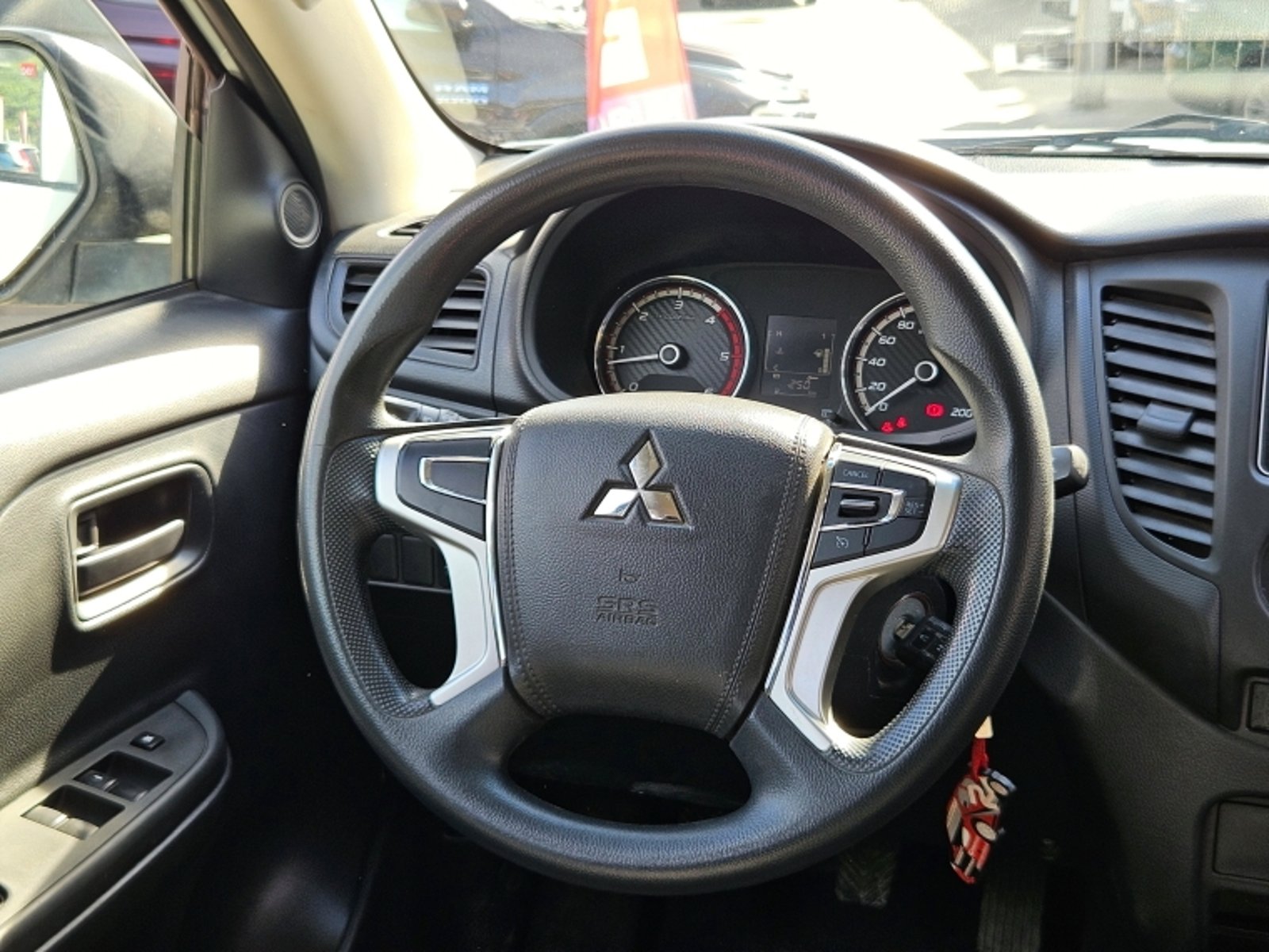 Mitsubishi L200 Katana Crt 4x4 2.4 2022 - Imagen 11 de 20