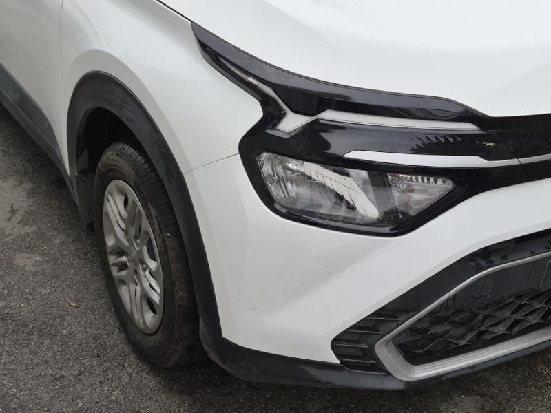 Kia Carens Lx 1.5l 6mt 7p 2023 - Imagen 7 de 20