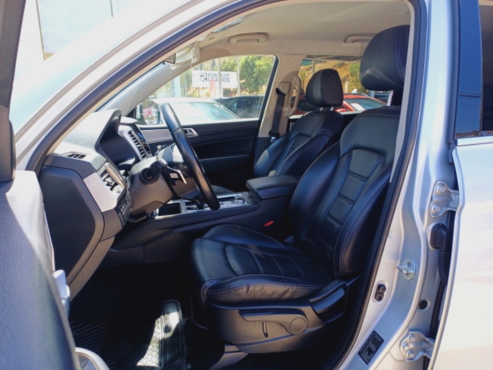 SSANGYONG REXTON New Rexton 2.2 At 4x4 Semifull Diesel - Yrx211 Euro 6b Mnn 2021 - Imagen 14 de 20