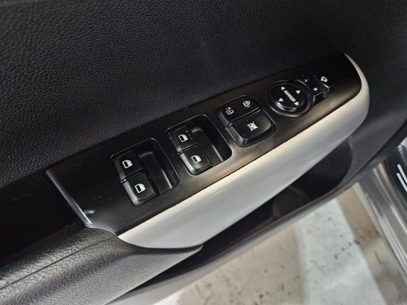 Kia Morning Mpi 1.2 2023 - Imagen 13 de 20