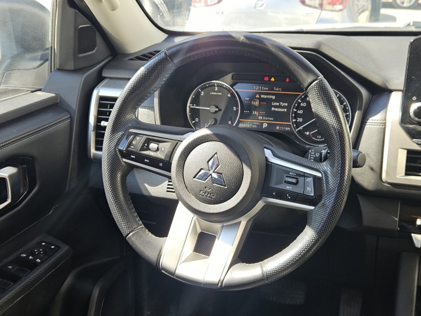 Mitsubishi L200 New L200 D/c Dakar Xr Aut 2.4 4x4 2025 - Imagen 10 de 20
