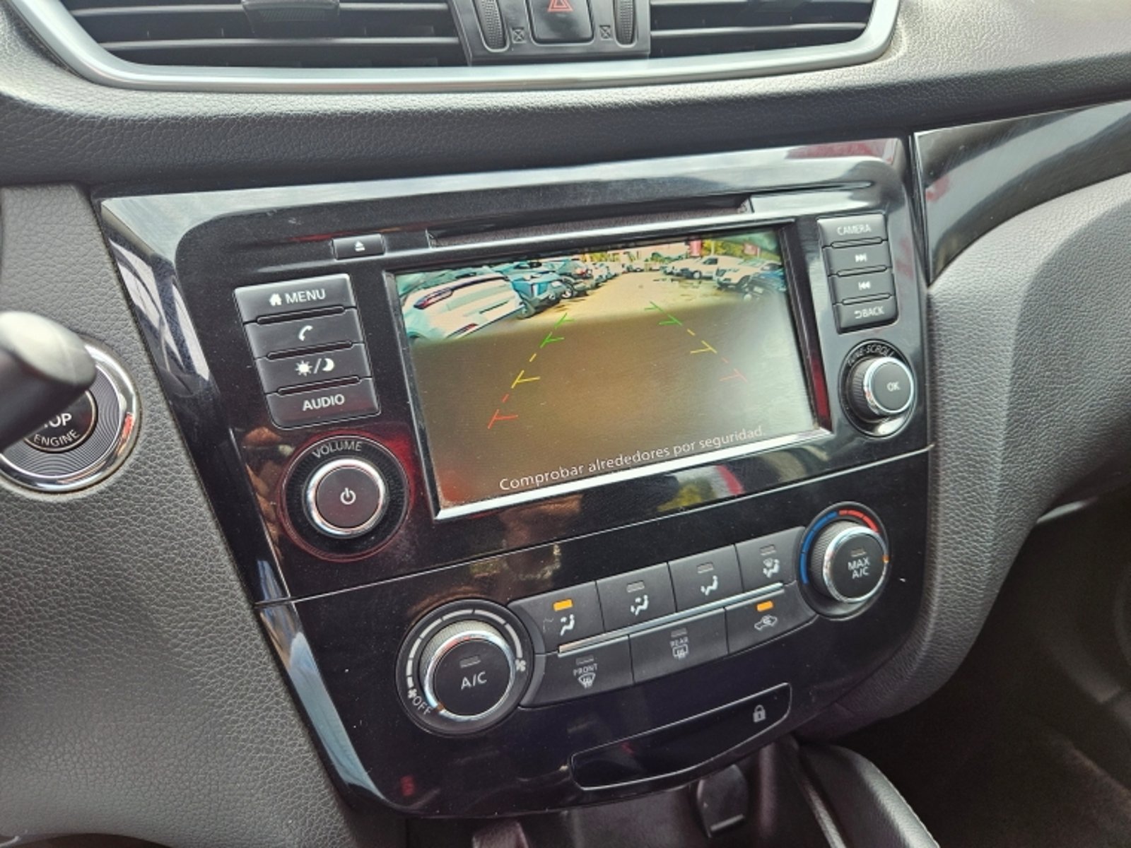 Nissan Qashqai J11 2.0 2021 - Imagen 17 de 20
