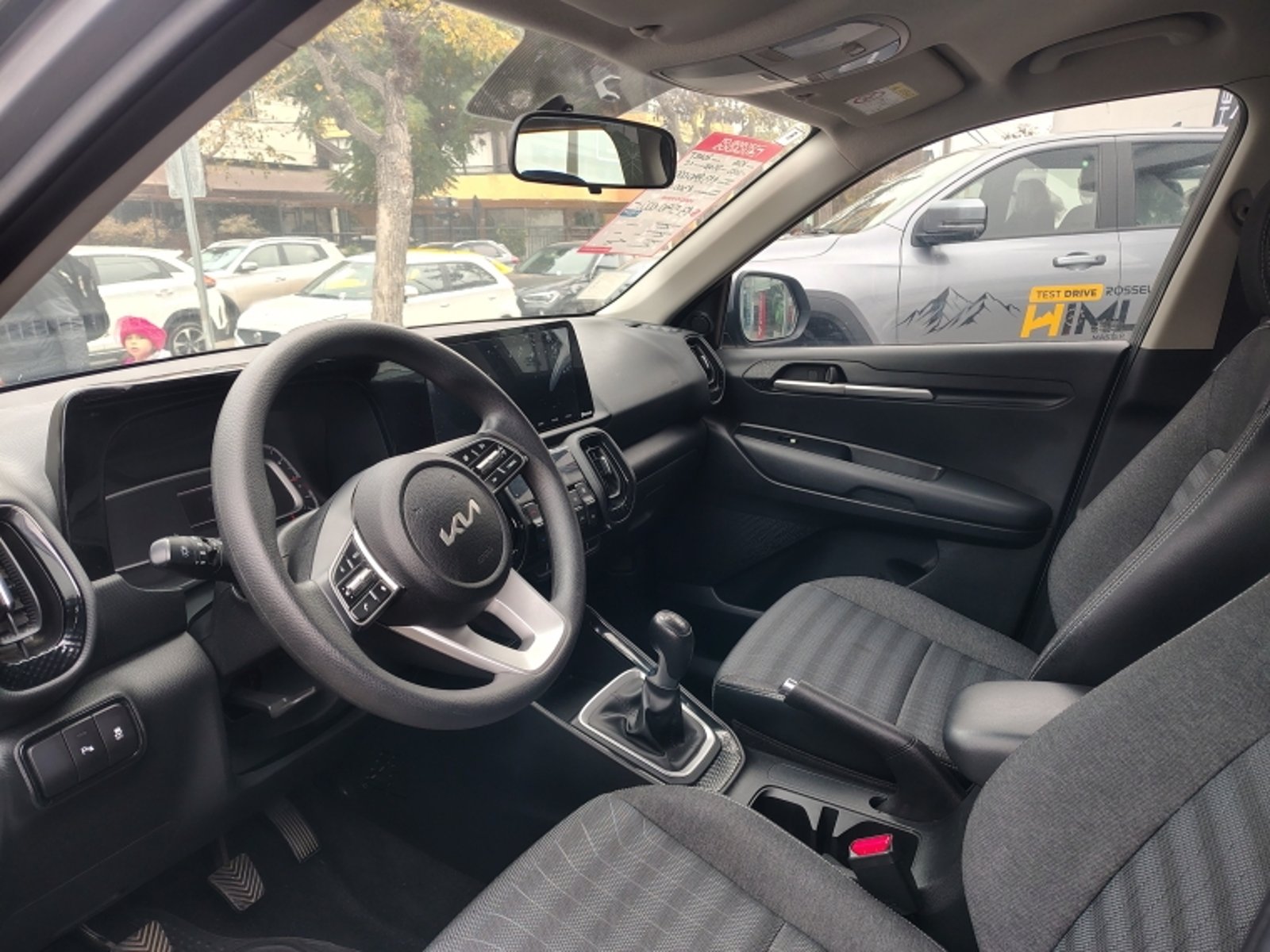 KIA Sonet Ex 1.5 2023 - Imagen 12 de 20