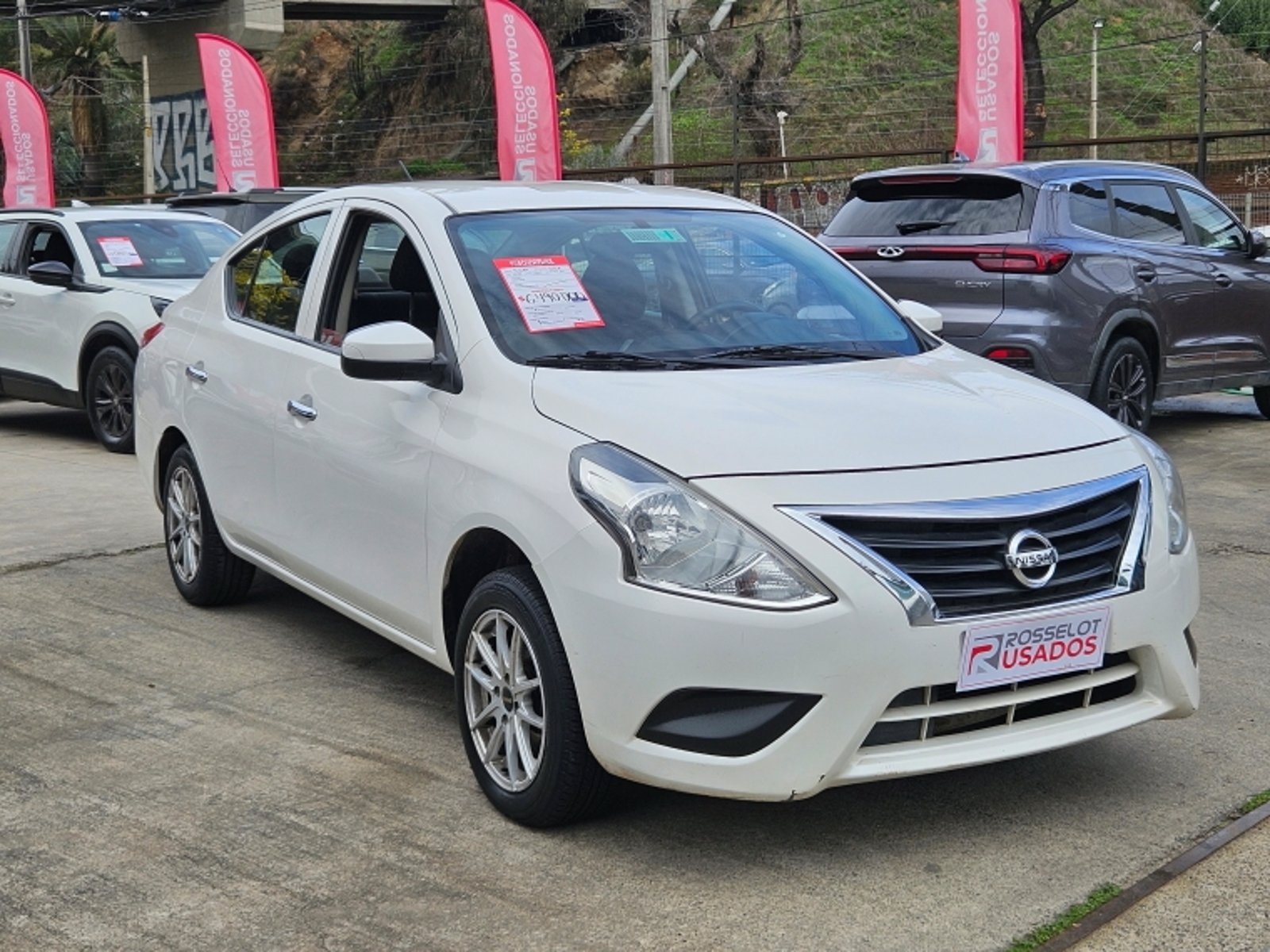 Nissan Versa 1.6 2018 - Imagen 5 de 20