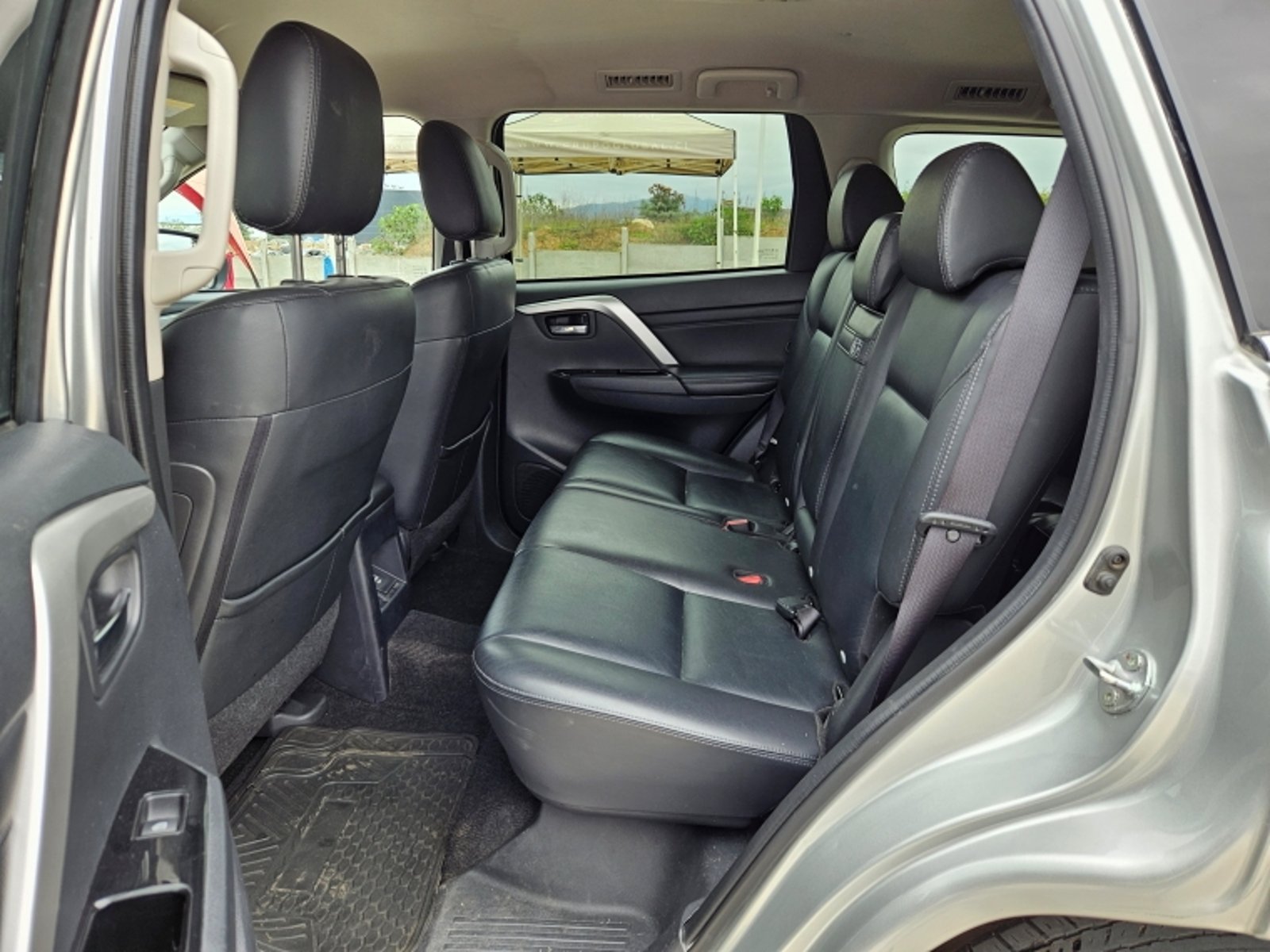 Mitsubishi MONTERO SPORT New Montero Sport 3.0 2wd At Euro 6 2024 - Imagen 8 de 20