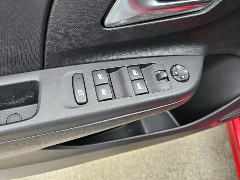 Opel Corsa Td 100 1.5 2023 - Imagen 11 de 20