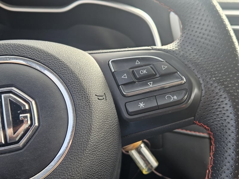 MG ZS Zx 1.5 2022 - Imagen 14 de 20